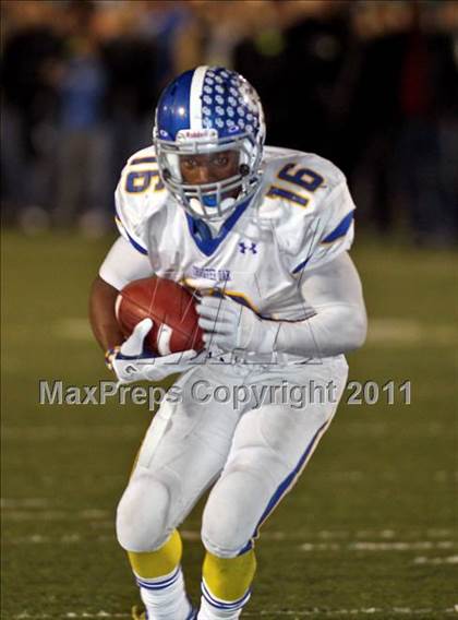 Thumbnail 3 in Upland vs. Charter Oak (CIF SS Playoffs) photogallery.