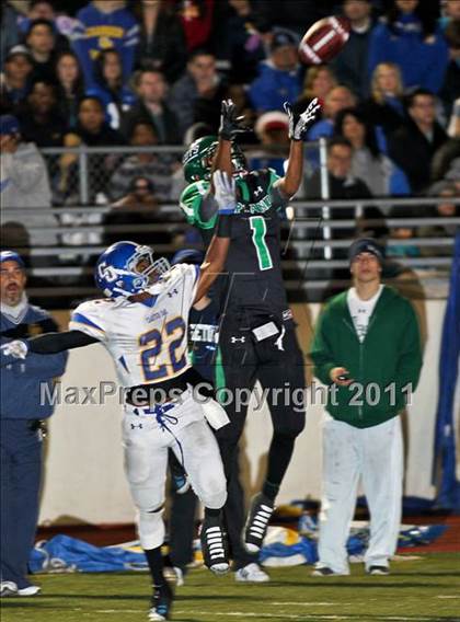 Thumbnail 3 in Upland vs. Charter Oak (CIF SS Playoffs) photogallery.