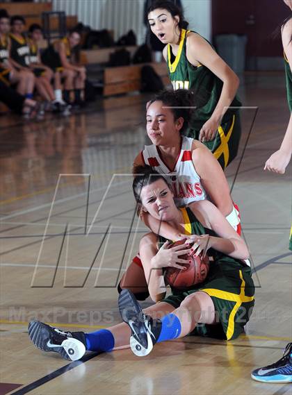 Thumbnail 2 in Royal vs. Burroughs (La Canada Tournament) photogallery.