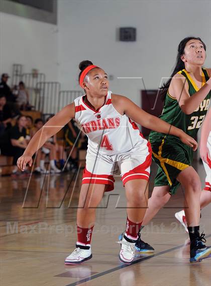 Thumbnail 2 in Royal vs. Burroughs (La Canada Tournament) photogallery.