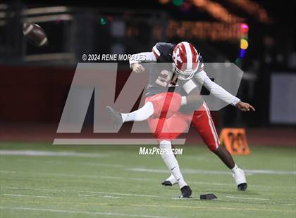 Thumbnail 1 in St. Augustine vs St. Pius X-St. Matthias Academy (CIF State Bowl Regional Final Div 4-A) photogallery.