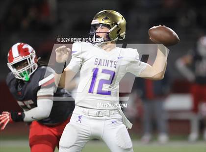 Thumbnail 2 in St. Augustine vs St. Pius X-St. Matthias Academy (CIF State Bowl Regional Final Div 4-A) photogallery.