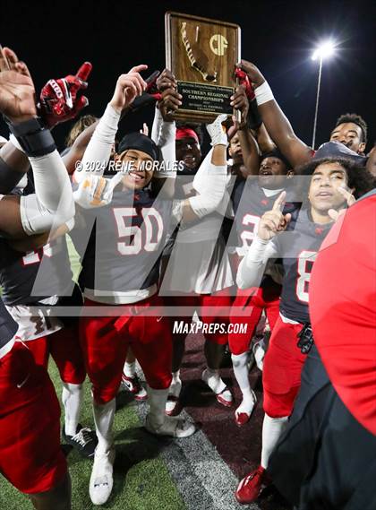 Thumbnail 1 in St. Augustine vs St. Pius X-St. Matthias Academy (CIF State Bowl Regional Final Div 4-A) photogallery.