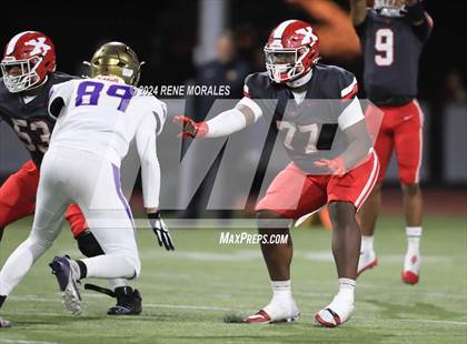 Thumbnail 2 in St. Augustine vs St. Pius X-St. Matthias Academy (CIF State Bowl Regional Final Div 4-A) photogallery.