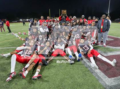 Thumbnail 3 in St. Augustine vs St. Pius X-St. Matthias Academy (CIF State Bowl Regional Final Div 4-A) photogallery.