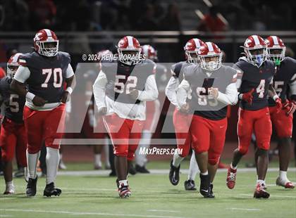 Thumbnail 2 in St. Augustine vs St. Pius X-St. Matthias Academy (CIF State Bowl Regional Final Div 4-A) photogallery.