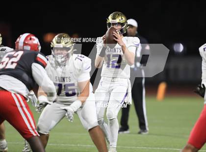 Thumbnail 2 in St. Augustine vs St. Pius X-St. Matthias Academy (CIF State Bowl Regional Final Div 4-A) photogallery.
