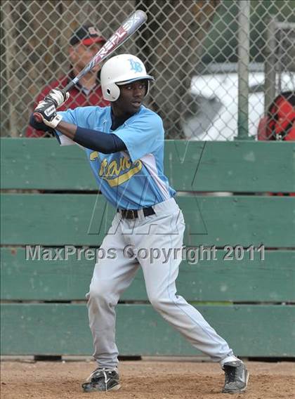 Thumbnail 1 in Burbank vs. San Juan (Land Park Easter Tournament) photogallery.