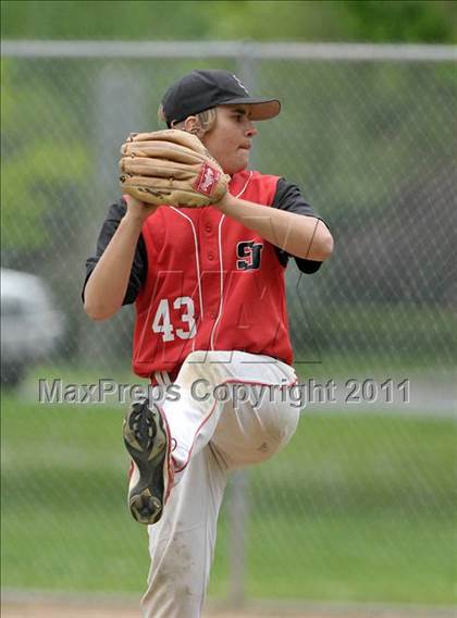 Thumbnail 2 in Burbank vs. San Juan (Land Park Easter Tournament) photogallery.