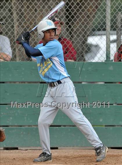 Thumbnail 2 in Burbank vs. San Juan (Land Park Easter Tournament) photogallery.