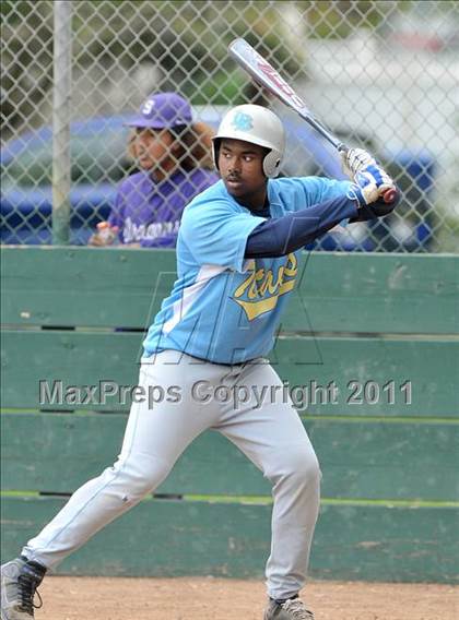 Thumbnail 1 in Burbank vs. San Juan (Land Park Easter Tournament) photogallery.