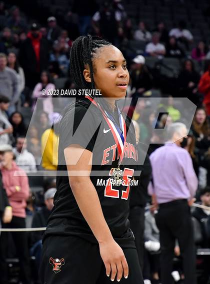 Thumbnail 1 in Etiwanda vs. Archbishop Mitty (CIF State Open Div. Final) photogallery.