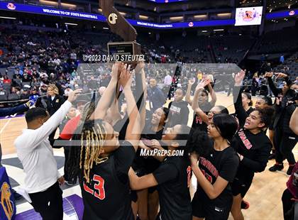 Thumbnail 1 in Etiwanda vs. Archbishop Mitty (CIF State Open Div. Final) photogallery.