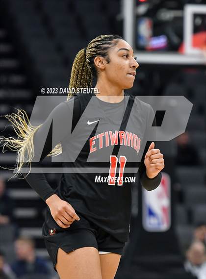 Thumbnail 3 in Etiwanda vs. Archbishop Mitty (CIF State Open Div. Final) photogallery.