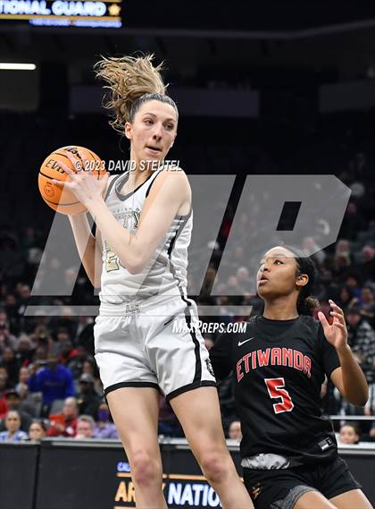Thumbnail 3 in Etiwanda vs. Archbishop Mitty (CIF State Open Div. Final) photogallery.