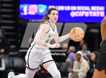 Thumbnail 1 in Etiwanda vs. Archbishop Mitty (CIF State Open Div. Final) photogallery.
