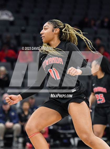 Thumbnail 2 in Etiwanda vs. Archbishop Mitty (CIF State Open Div. Final) photogallery.