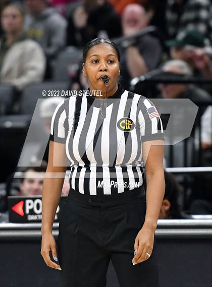 Thumbnail 2 in Etiwanda vs. Archbishop Mitty (CIF State Open Div. Final) photogallery.