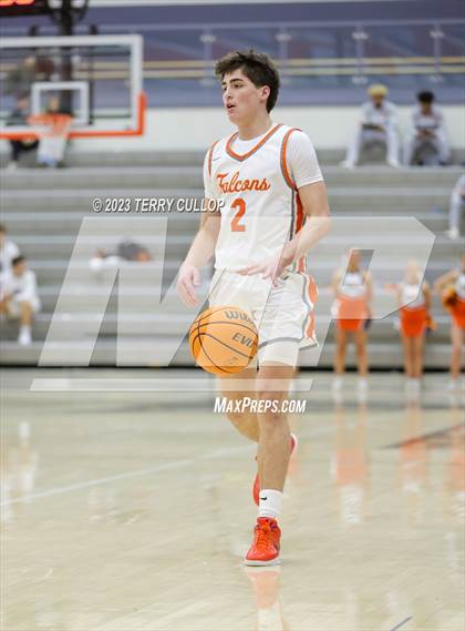 Thumbnail 3 in Farmington vs. Skyridge (Falcon Classaic) photogallery.