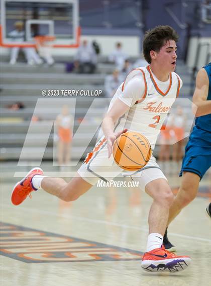 Thumbnail 2 in Farmington vs. Skyridge (Falcon Classaic) photogallery.