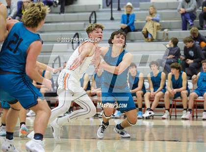 Thumbnail 2 in Farmington vs. Skyridge (Falcon Classaic) photogallery.