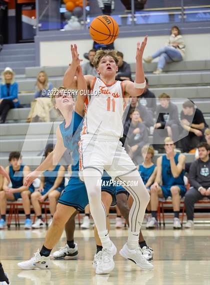 Thumbnail 1 in Farmington vs. Skyridge (Falcon Classaic) photogallery.