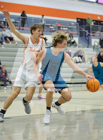 Thumbnail 1 in Farmington vs. Skyridge (Falcon Classaic) photogallery.