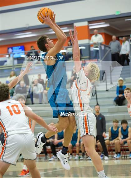 Thumbnail 1 in Farmington vs. Skyridge (Falcon Classaic) photogallery.