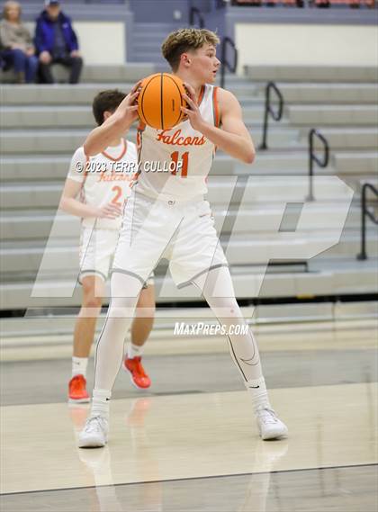 Thumbnail 2 in Farmington vs. Skyridge (Falcon Classaic) photogallery.
