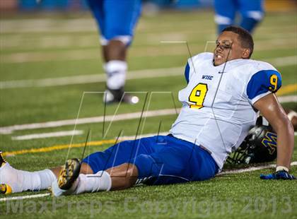 Thumbnail 3 in Douglass vs. Wise (Prince George’s Pigskin Classic)  photogallery.