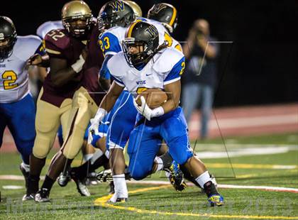 Thumbnail 2 in Douglass vs. Wise (Prince George’s Pigskin Classic)  photogallery.