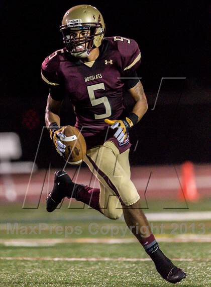 Thumbnail 1 in Douglass vs. Wise (Prince George’s Pigskin Classic)  photogallery.