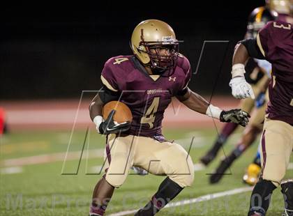 Thumbnail 3 in Douglass vs. Wise (Prince George’s Pigskin Classic)  photogallery.