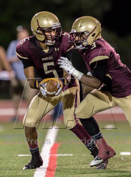 Thumbnail 2 in Douglass vs. Wise (Prince George’s Pigskin Classic)  photogallery.