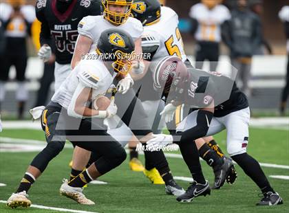 Thumbnail 3 in Kennett vs. Cardinal Ritter College Prep (MSHSAA Class 3 Quarterfinal Playoff) photogallery.