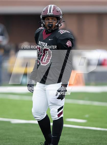 Thumbnail 3 in Kennett vs. Cardinal Ritter College Prep (MSHSAA Class 3 Quarterfinal Playoff) photogallery.