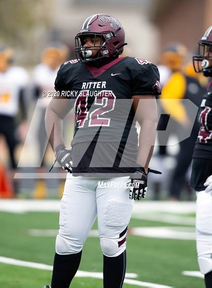 Thumbnail 1 in Kennett vs. Cardinal Ritter College Prep (MSHSAA Class 3 Quarterfinal Playoff) photogallery.