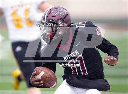 Thumbnail 2 in Kennett vs. Cardinal Ritter College Prep (MSHSAA Class 3 Quarterfinal Playoff) photogallery.