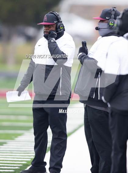 Thumbnail 1 in Kennett vs. Cardinal Ritter College Prep (MSHSAA Class 3 Quarterfinal Playoff) photogallery.