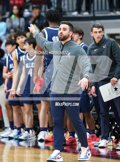 Thumbnail 2 in North Crowley vs. Allen (UIL 6A D1 Boys Basketball Regional Semi) photogallery.