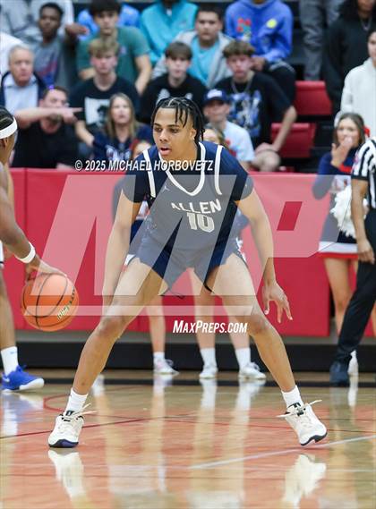 Thumbnail 2 in North Crowley vs. Allen (UIL 6A D1 Boys Basketball Regional Semi) photogallery.
