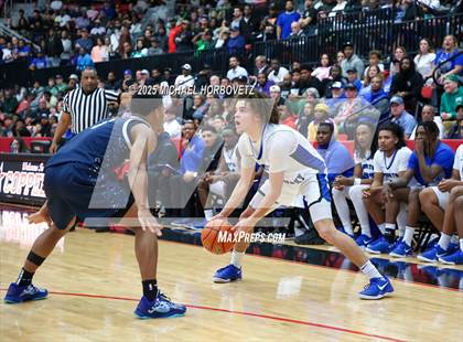 Thumbnail 1 in North Crowley vs. Allen (UIL 6A D1 Boys Basketball Regional Semi) photogallery.