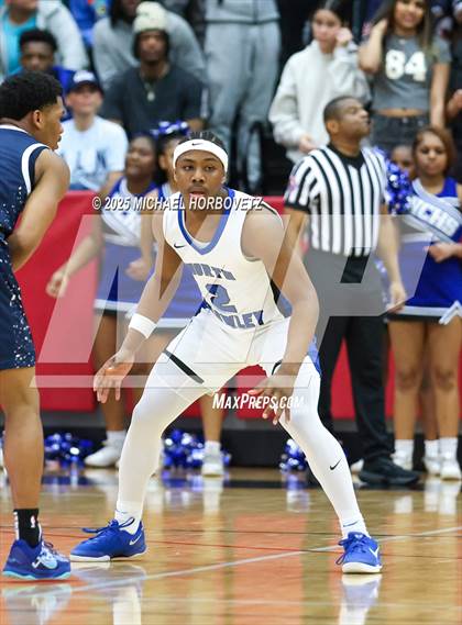 Thumbnail 3 in North Crowley vs. Allen (UIL 6A D1 Boys Basketball Regional Semi) photogallery.