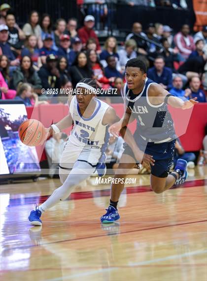 Thumbnail 1 in North Crowley vs. Allen (UIL 6A D1 Boys Basketball Regional Semi) photogallery.