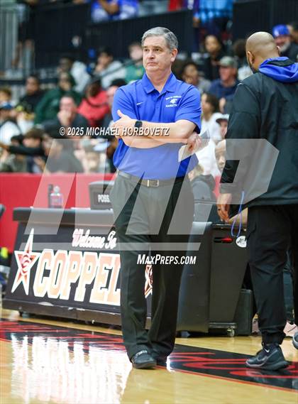 Thumbnail 2 in North Crowley vs. Allen (UIL 6A D1 Boys Basketball Regional Semi) photogallery.