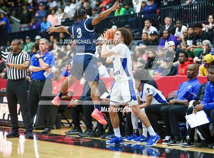 Thumbnail 2 in North Crowley vs. Allen (UIL 6A D1 Boys Basketball Regional Semi) photogallery.