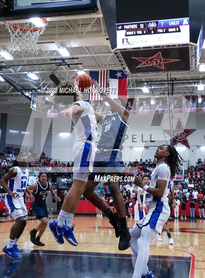 Thumbnail 3 in North Crowley vs. Allen (UIL 6A D1 Boys Basketball Regional Semi) photogallery.