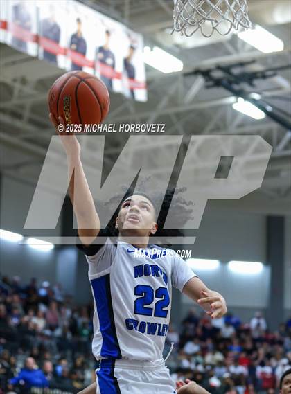 Thumbnail 3 in North Crowley vs. Allen (UIL 6A D1 Boys Basketball Regional Semi) photogallery.