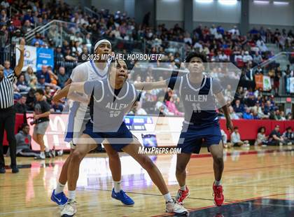 Thumbnail 3 in North Crowley vs. Allen (UIL 6A D1 Boys Basketball Regional Semi) photogallery.