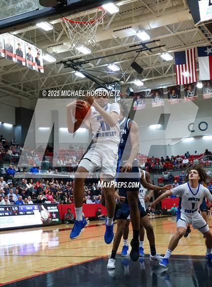 Thumbnail 1 in North Crowley vs. Allen (UIL 6A D1 Boys Basketball Regional Semi) photogallery.